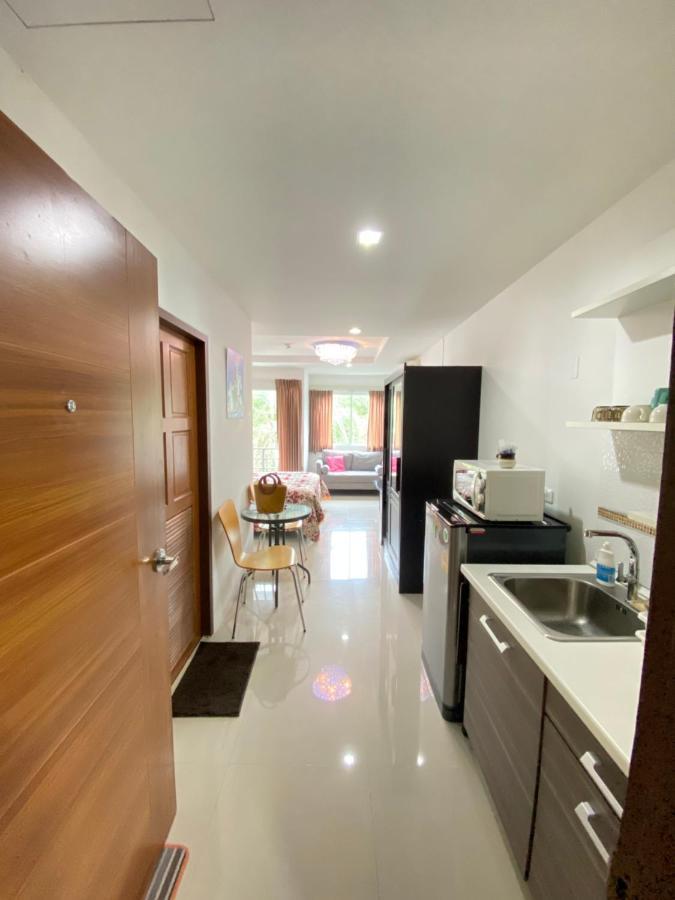 Beach 7 Condo, Pattaya Джомтьен Экстерьер фото