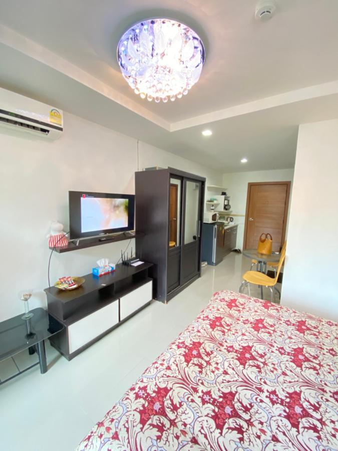 Beach 7 Condo, Pattaya Джомтьен Экстерьер фото
